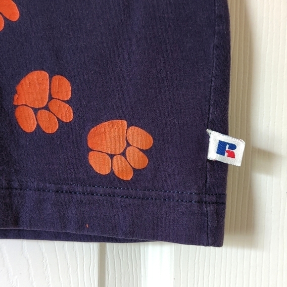 Russell 90's Vintage Making Tracks Paw Prints Short Sleeve Crewneck Tee Navy L - Picture 10 of 12